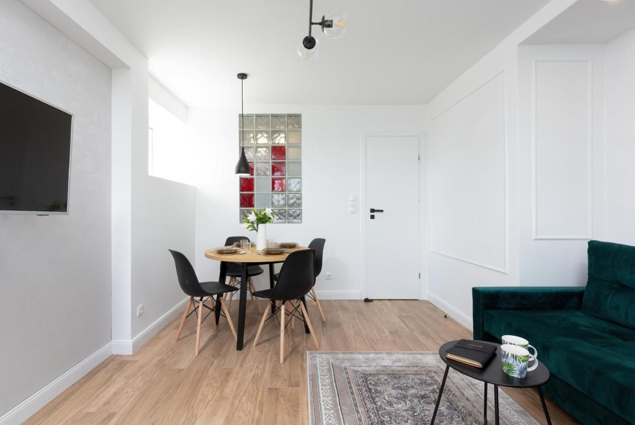 Metro Marymont Apartment By Noclegi Renters 华沙 外观 照片