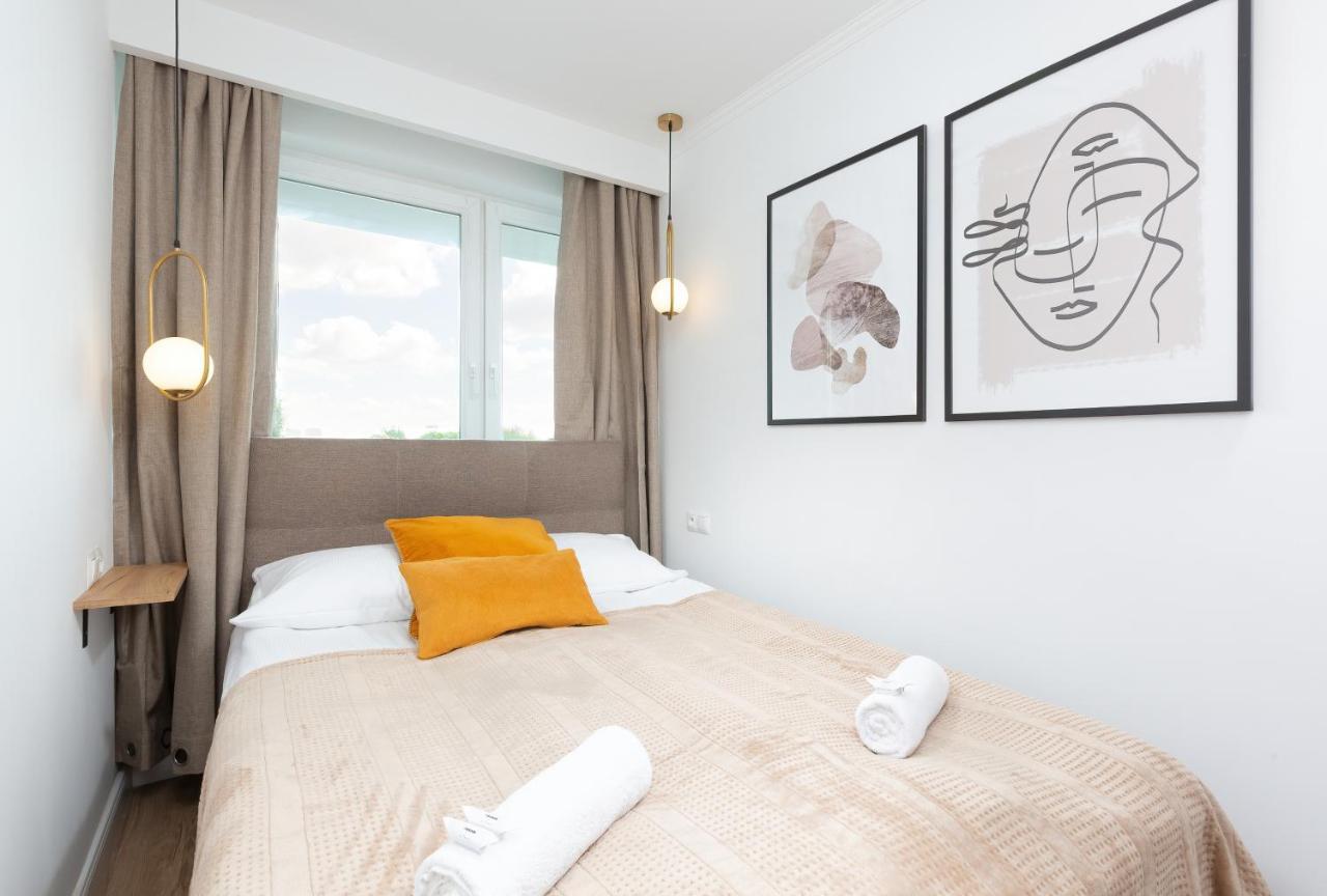 Metro Marymont Apartment By Noclegi Renters 华沙 外观 照片