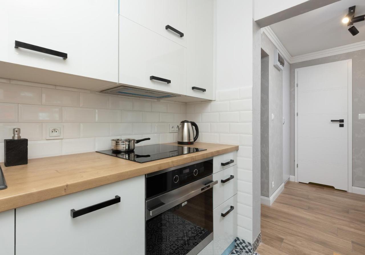 Metro Marymont Apartment By Noclegi Renters 华沙 外观 照片